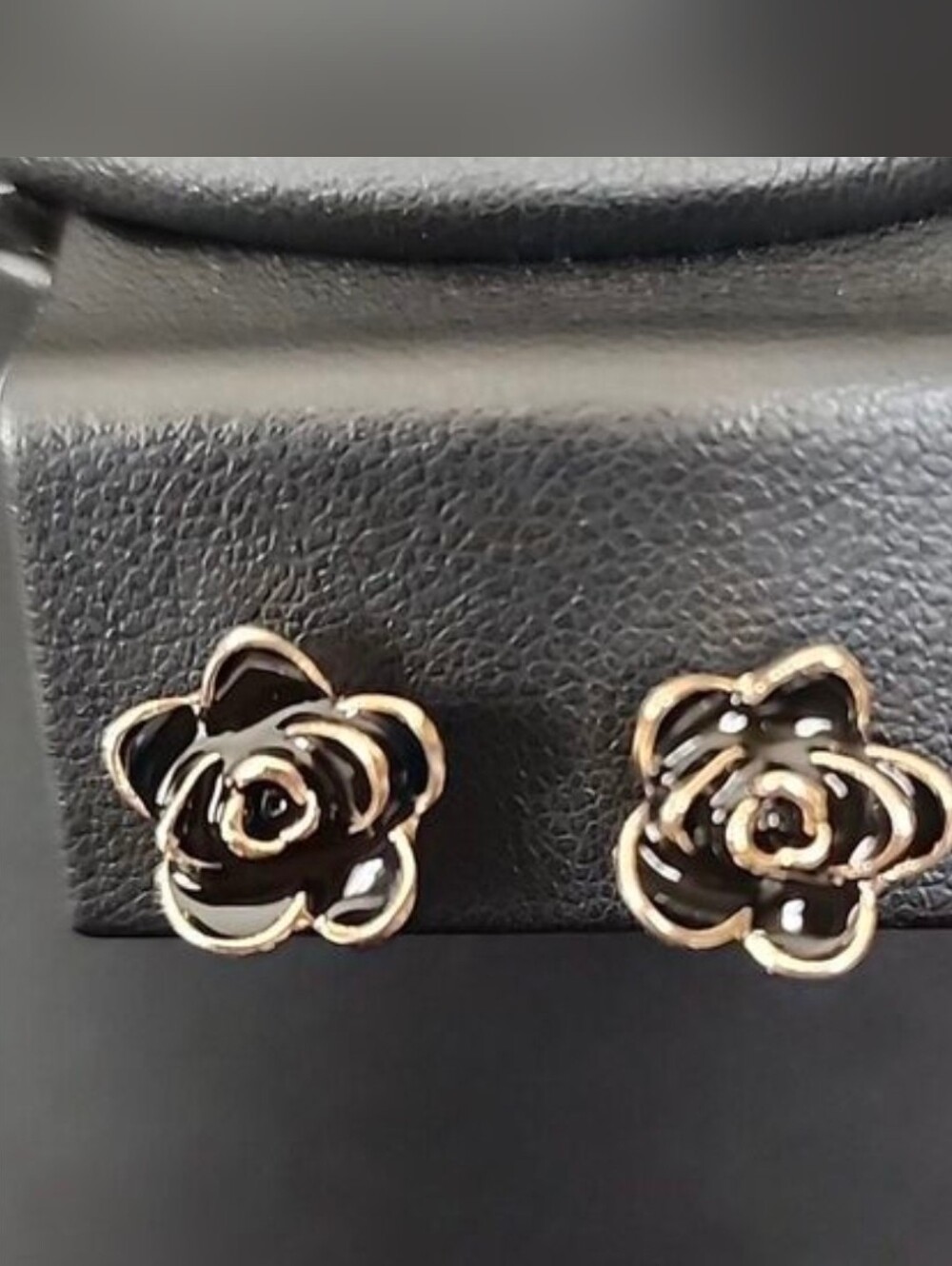 FLOWER Artistic Design Clip On Earrings 316L And Zinc Alloys